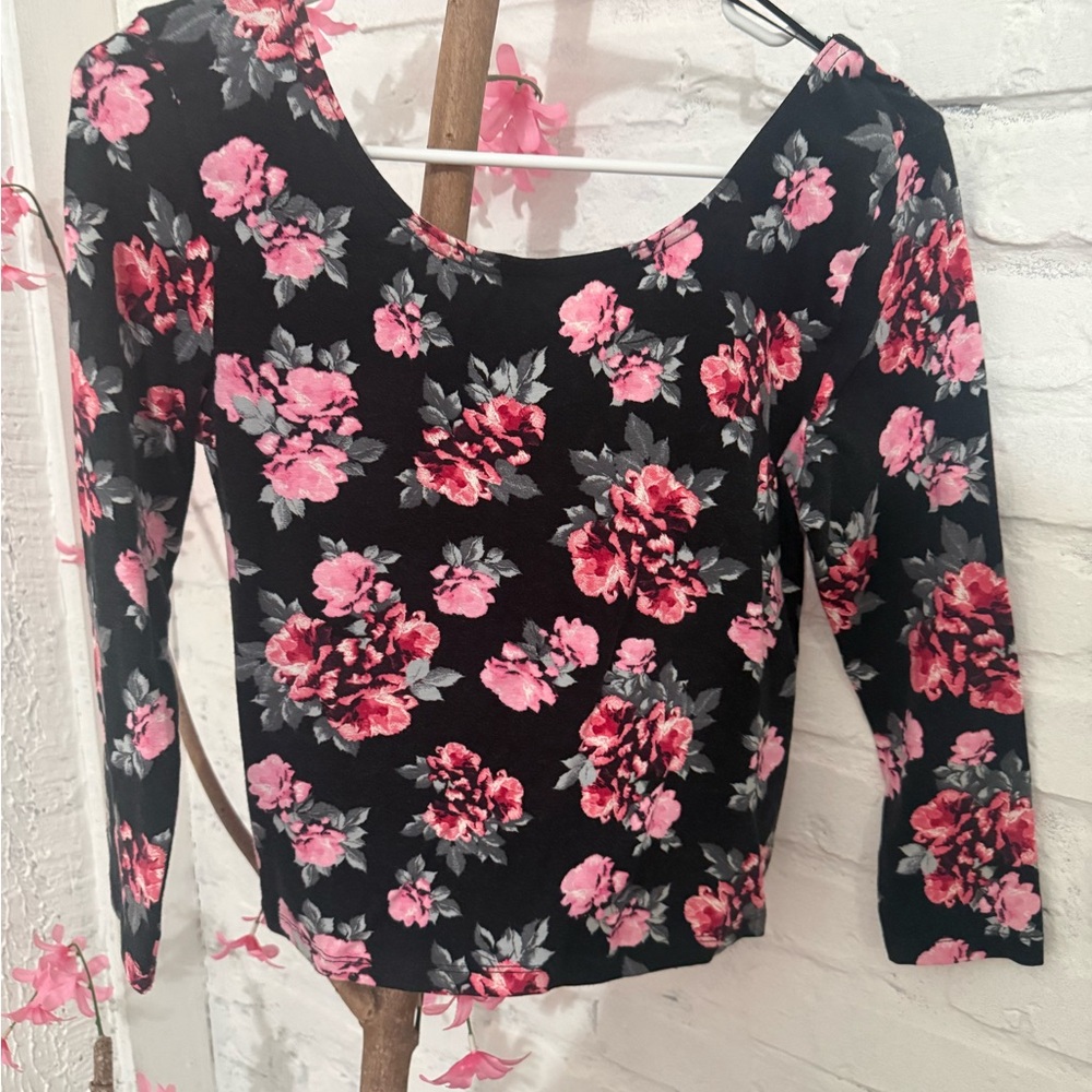 H&M Black Long-Sleeve Scoop Neck Top with Pink Floral Print
